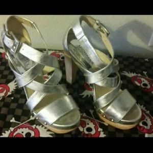 MK Silver Heels